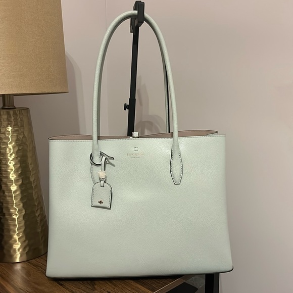 kate spade Handbags - Kate Spade Large Tote $449